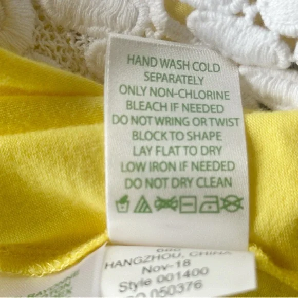 Lilly Pulitzer Dawn halter top Small pineapple juice yellow + white crochet lace - Picture 9 of 11